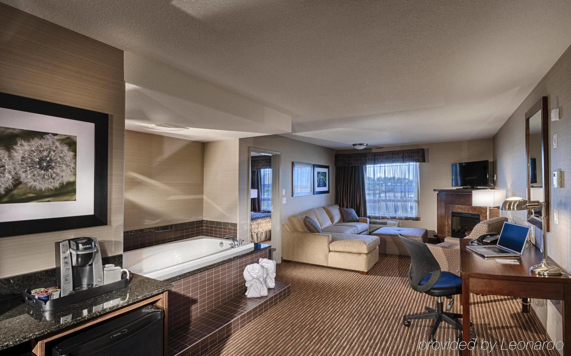 Canalta Hotel Esterhazy エクステリア 写真